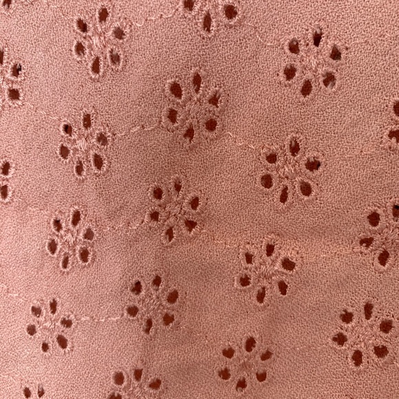 Capri Kaftan in all over eyelet - Picture 4 of 6